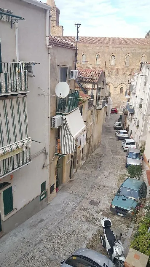 Oceania Apartment Cefalù 0*,